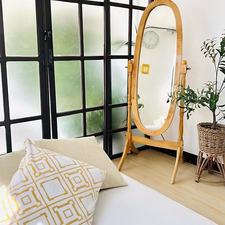Modern Guesthouse Near Beach In Nasugbu, Batangas Экстерьер фото